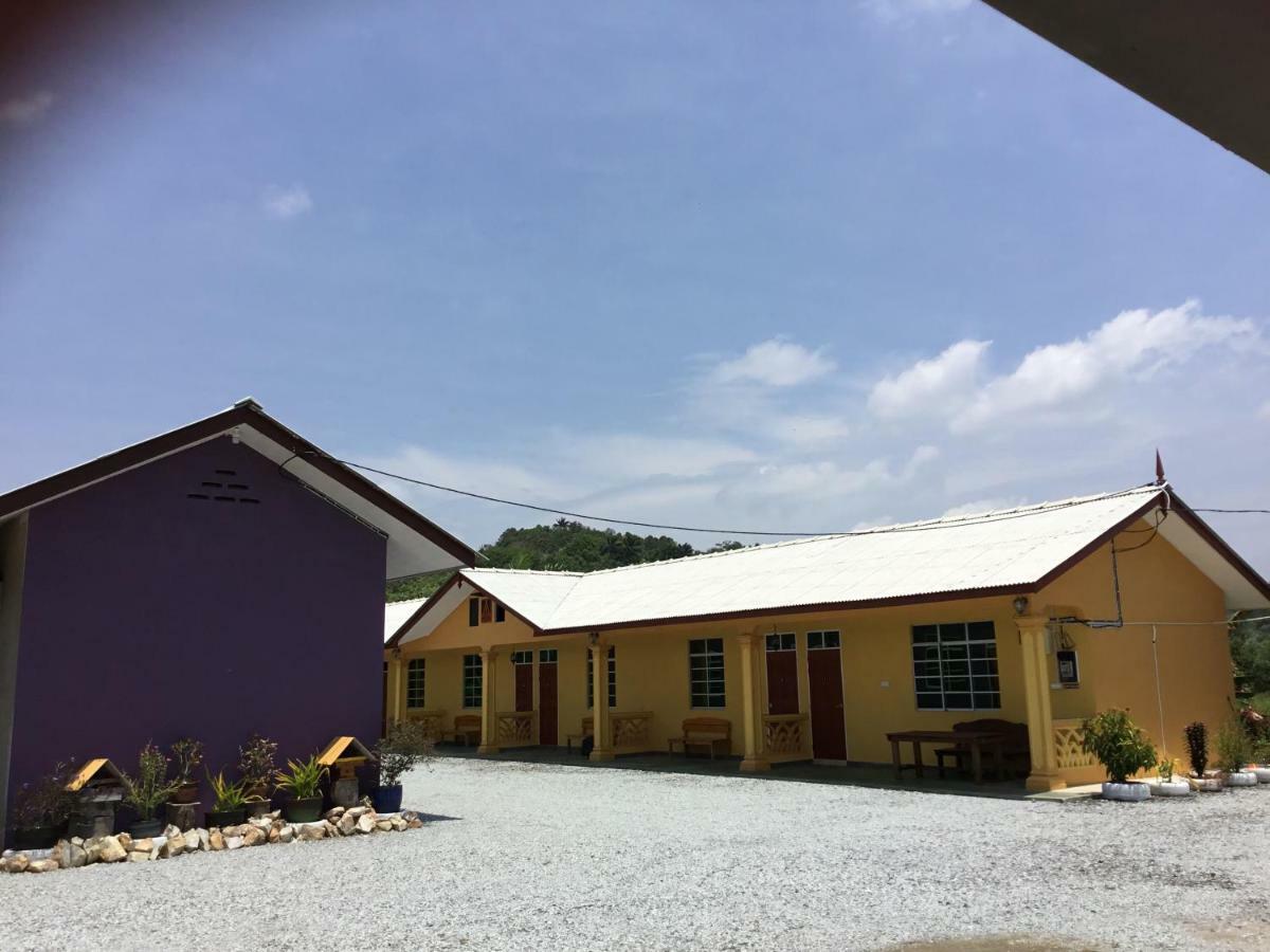 Trigona Chalet Hotel Marang Buitenkant foto